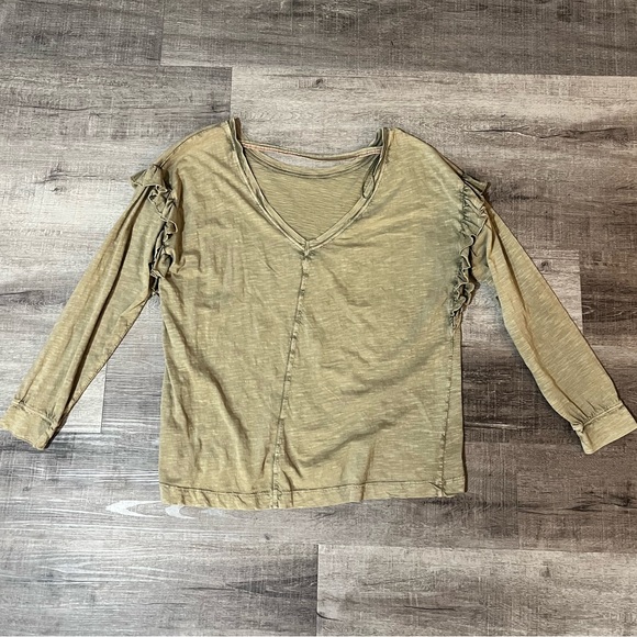 PILCRO BY ANTHROPOLOGIE Ruffle Open Back Long Sleeve Tee - Moss - Picture 5 of 9